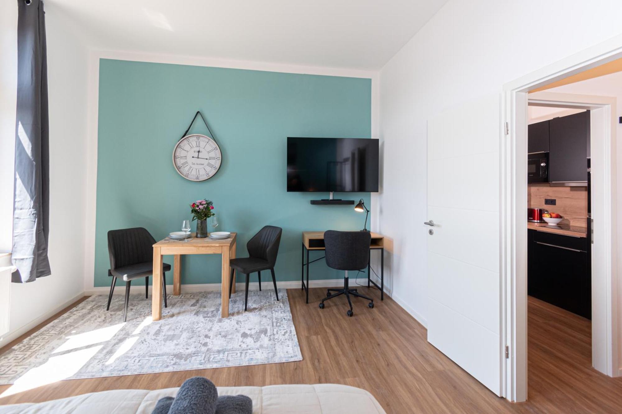Sweethome - Zentral - Kueche & Parkplatz, Wifi Halle  Екстер'єр фото